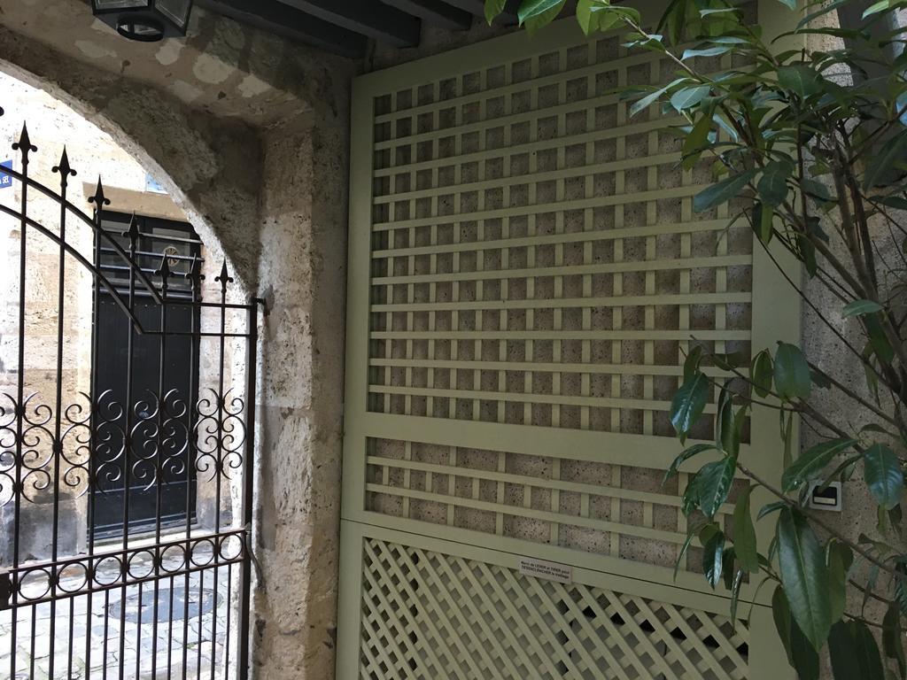 Maison d'Ines centre historique garage privé Blois Esterno foto